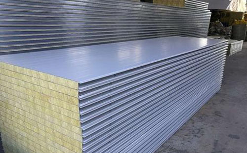 岩棉海北彩钢夹芯板的独特性能 岩棉海北彩钢夹芯板的独特性能