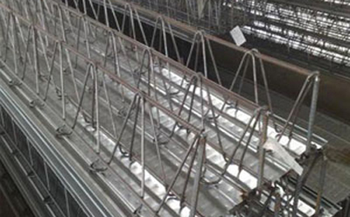 施工必看：海北青海海北楼承板工程四大原则与关键数据——从排版到栓钉一次讲透