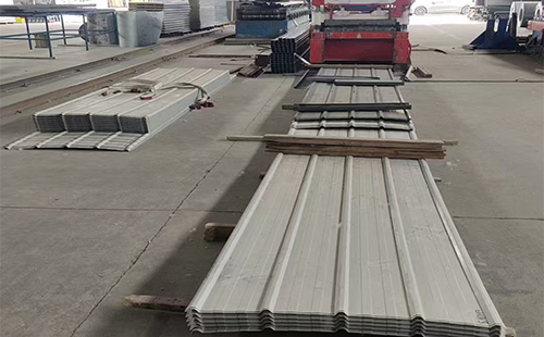 海北彩钢岩棉板多少钱一平米？今日价格组成全解析