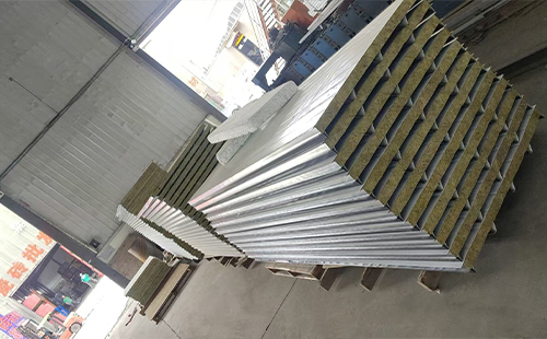 厂房改造选海北彩钢岩棉夹芯板：防火厚度怎么挑